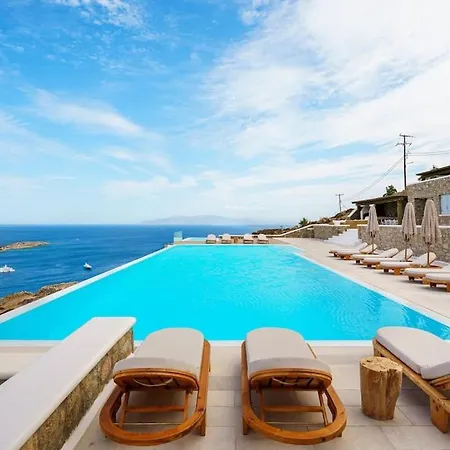 Nafsithoi, Agios Lazaros Villa Platys Gialos (Mykonos)