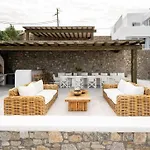 Villa Nafsithoi, Agios Lazaros